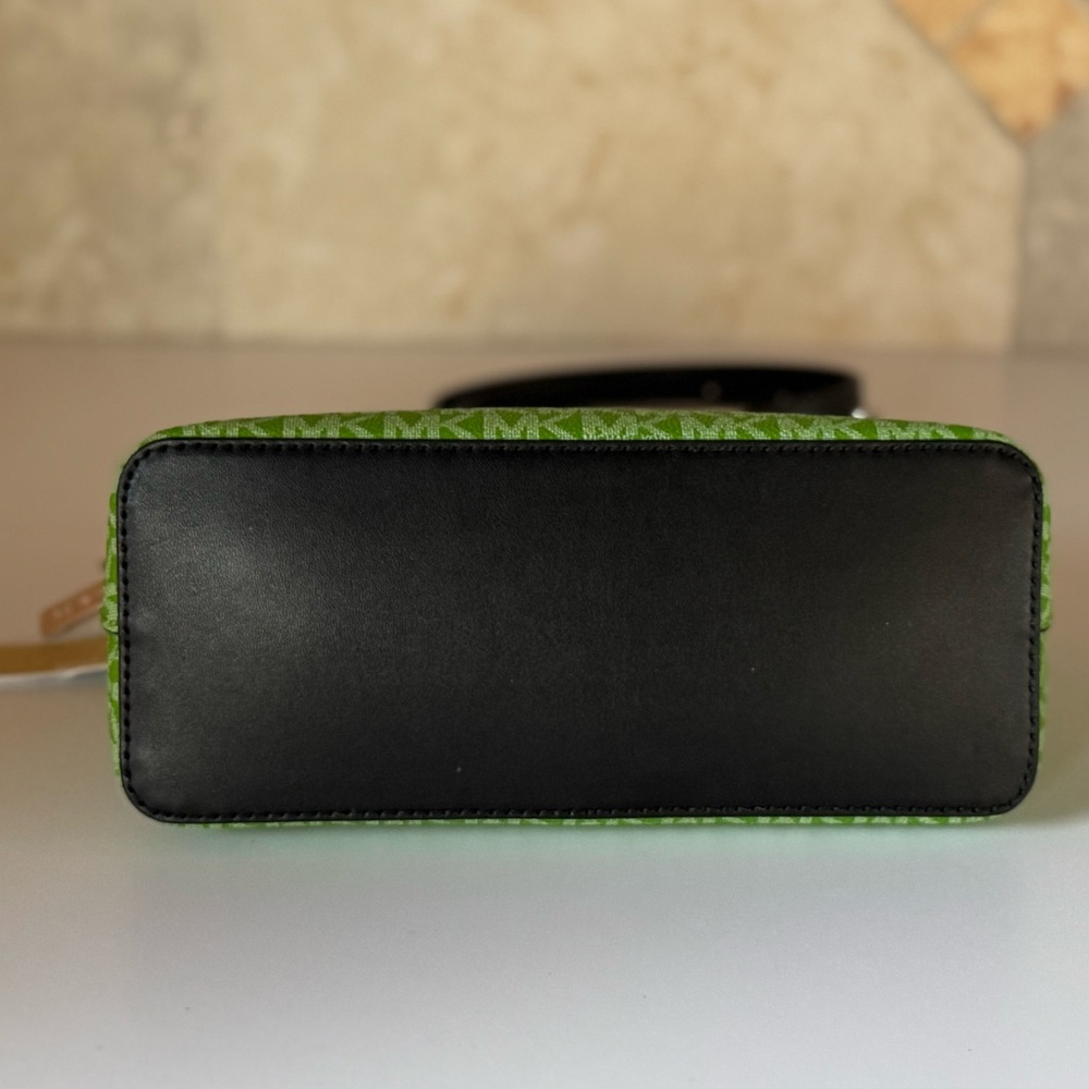 Michael Kors Jet Set Travel Dome Shoulder Crossbody Bag MK Green Multi - Picture 5 of 15